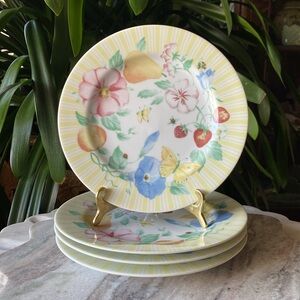 Vintage Set of 4 Pfaltzgraff Grandma's Kitchen Dishes 8.25” Striped Lunch Plates